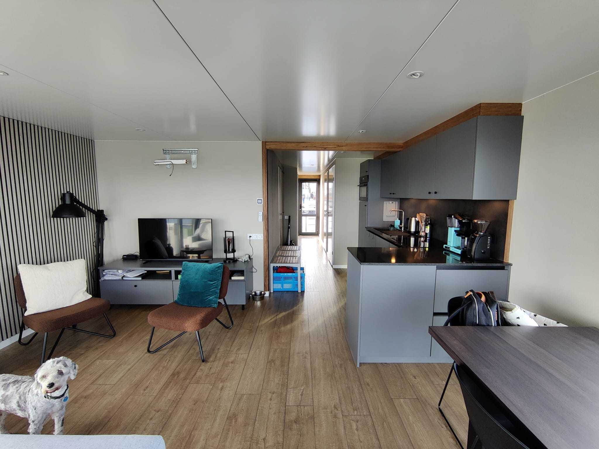 foto: 6 Castalia Met Koopligplaats 1460 X 500 Special Houseboat