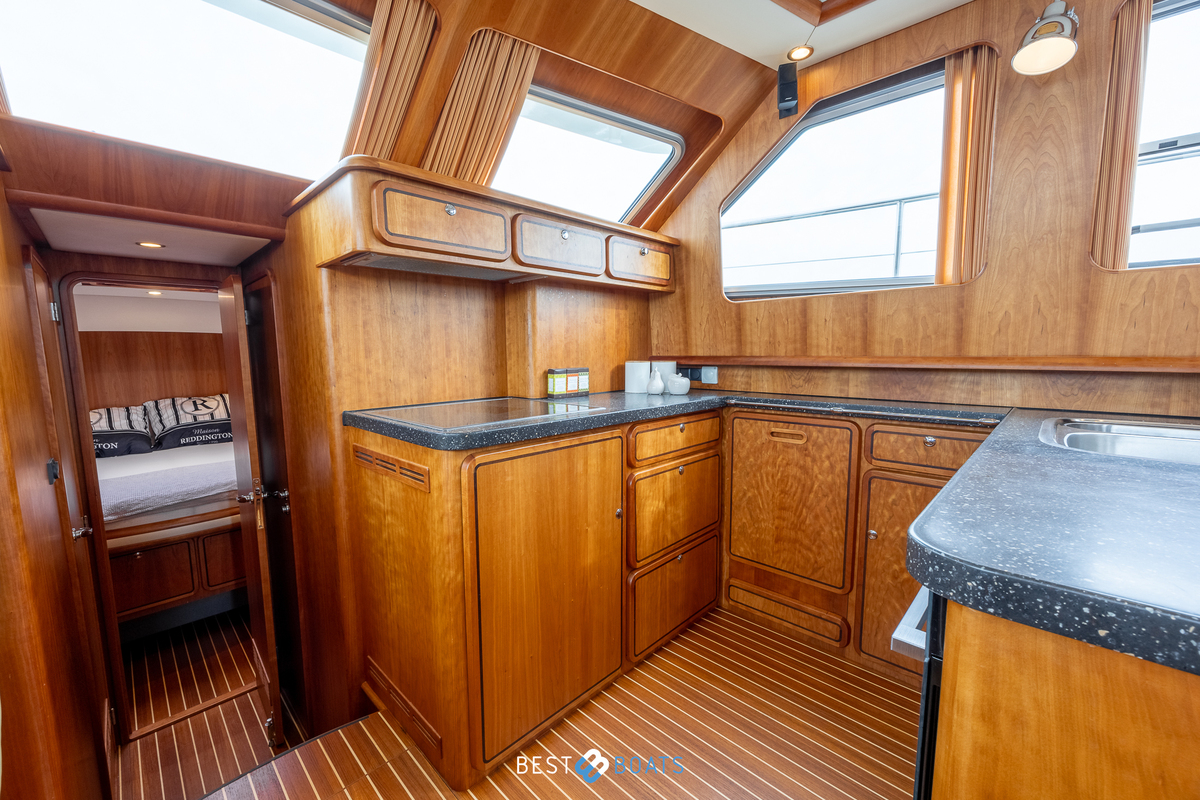 foto: 10 Linssen Grand Sturdy 500 AC Variotop 