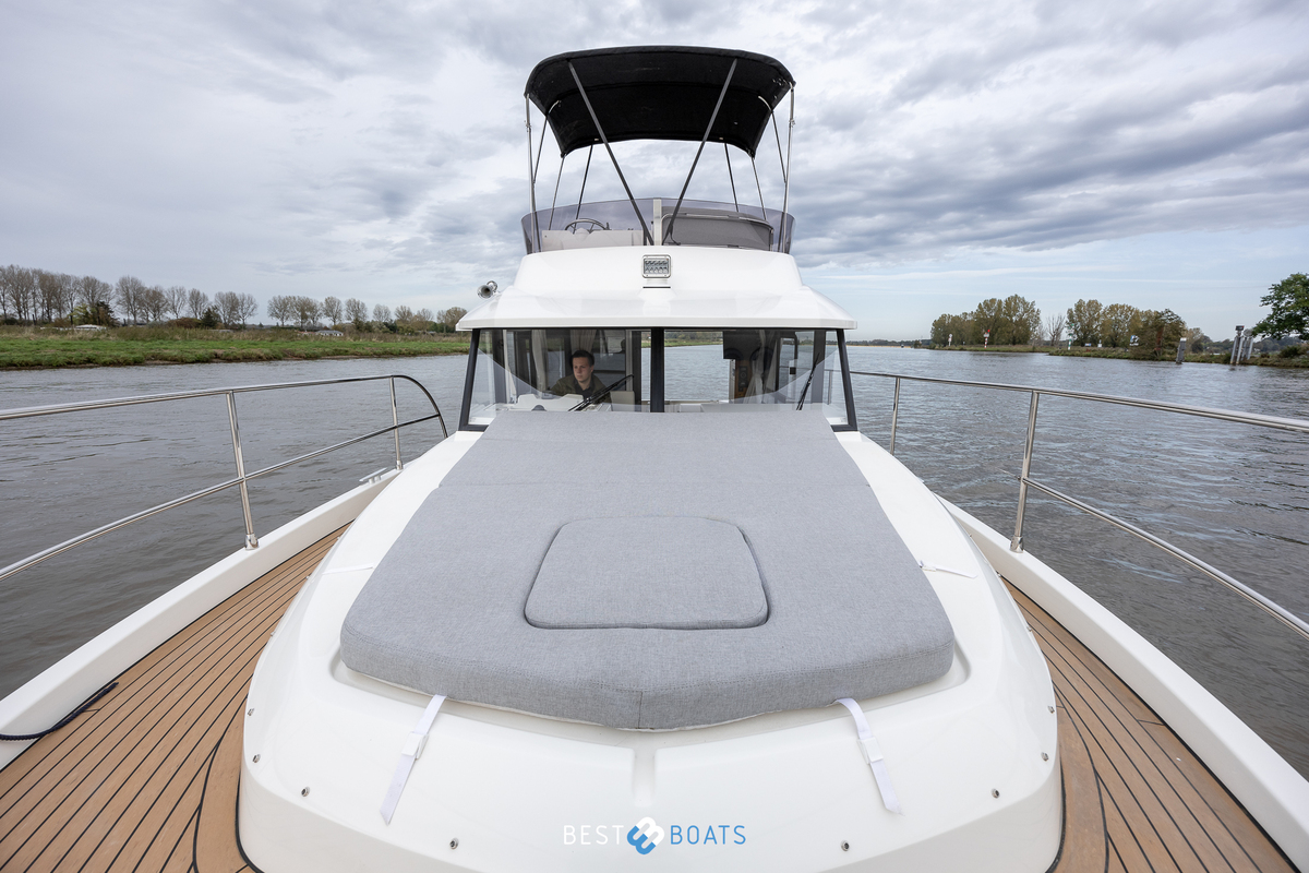 foto: 5 Beneteau Swift Trawler 30 