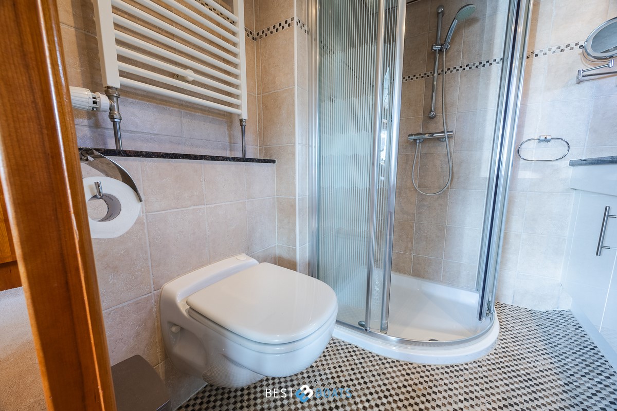 foto: 6 Van den Hoven Exclusive 1600
