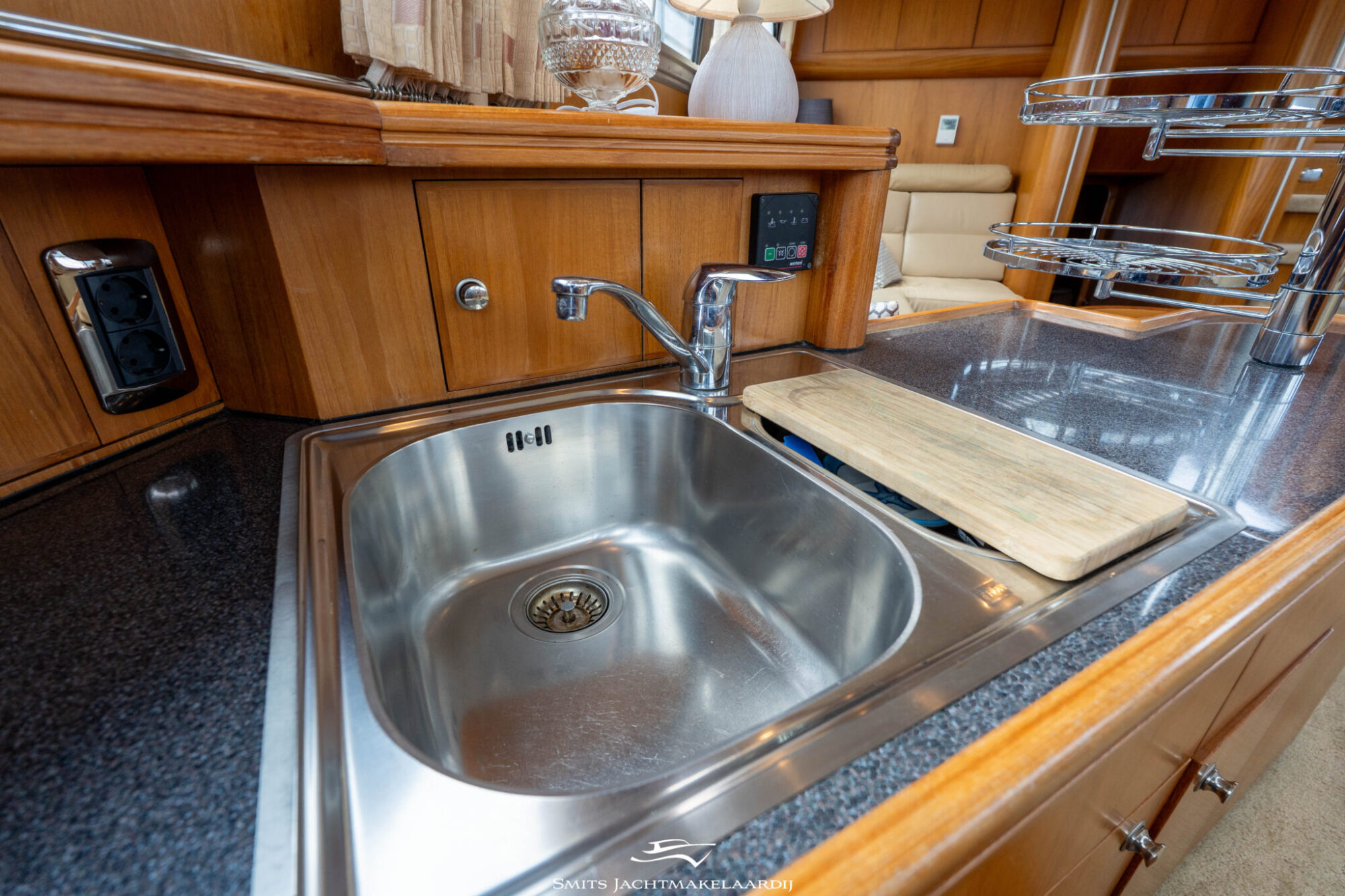 foto: 8 Van der Valk Valk Continental 15.50 Cabrio