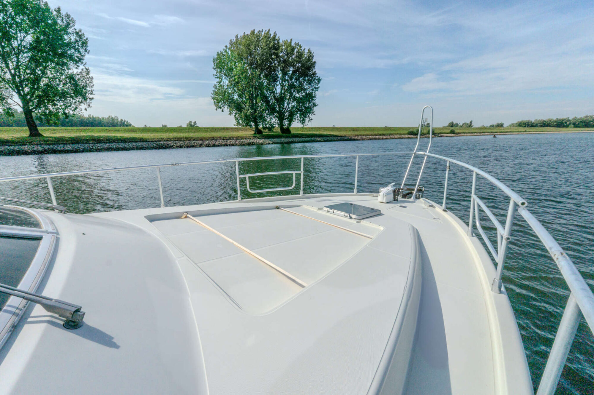 foto: 5 Mochi Craft Mochi Craft 43 Flybridge