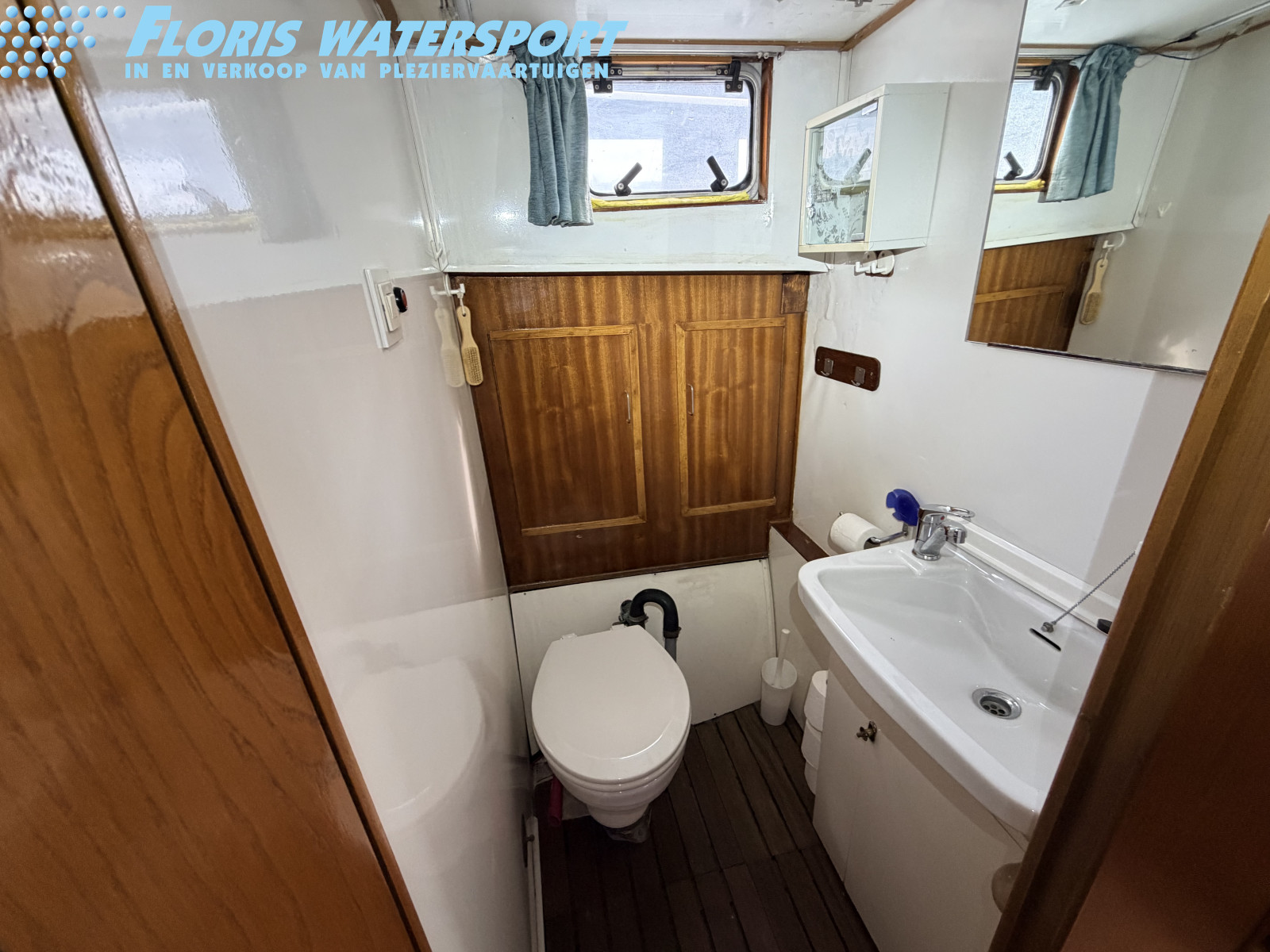 foto: 4 Verolme kotter 1120