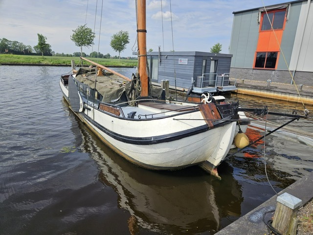 hoofdfoto: 1 Tjalk Barkmeijer 14.00