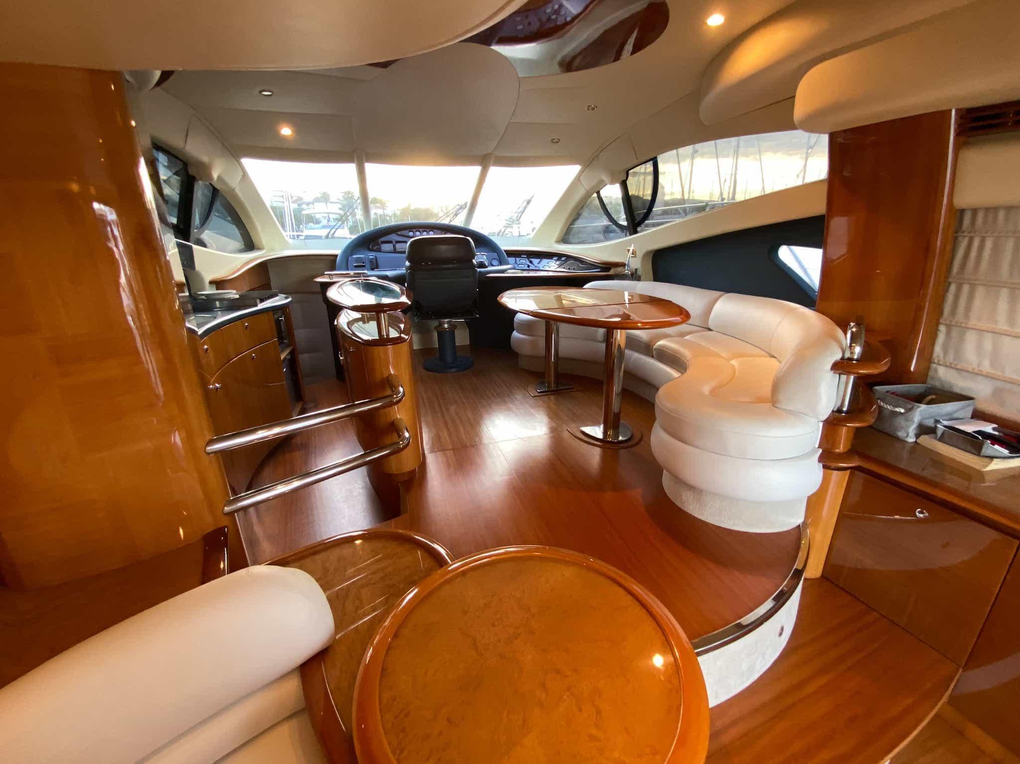 foto: 5 Azimut  55