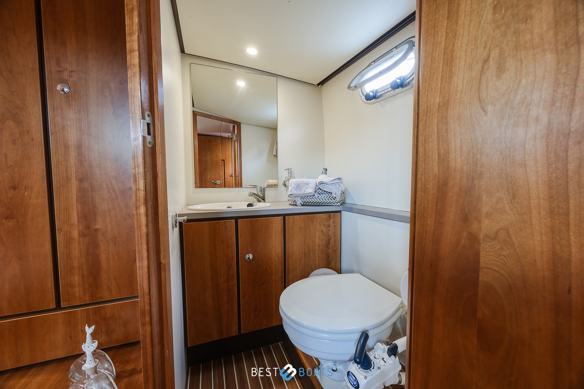 foto: 5 Linssen Grand Sturdy 34.9 AC