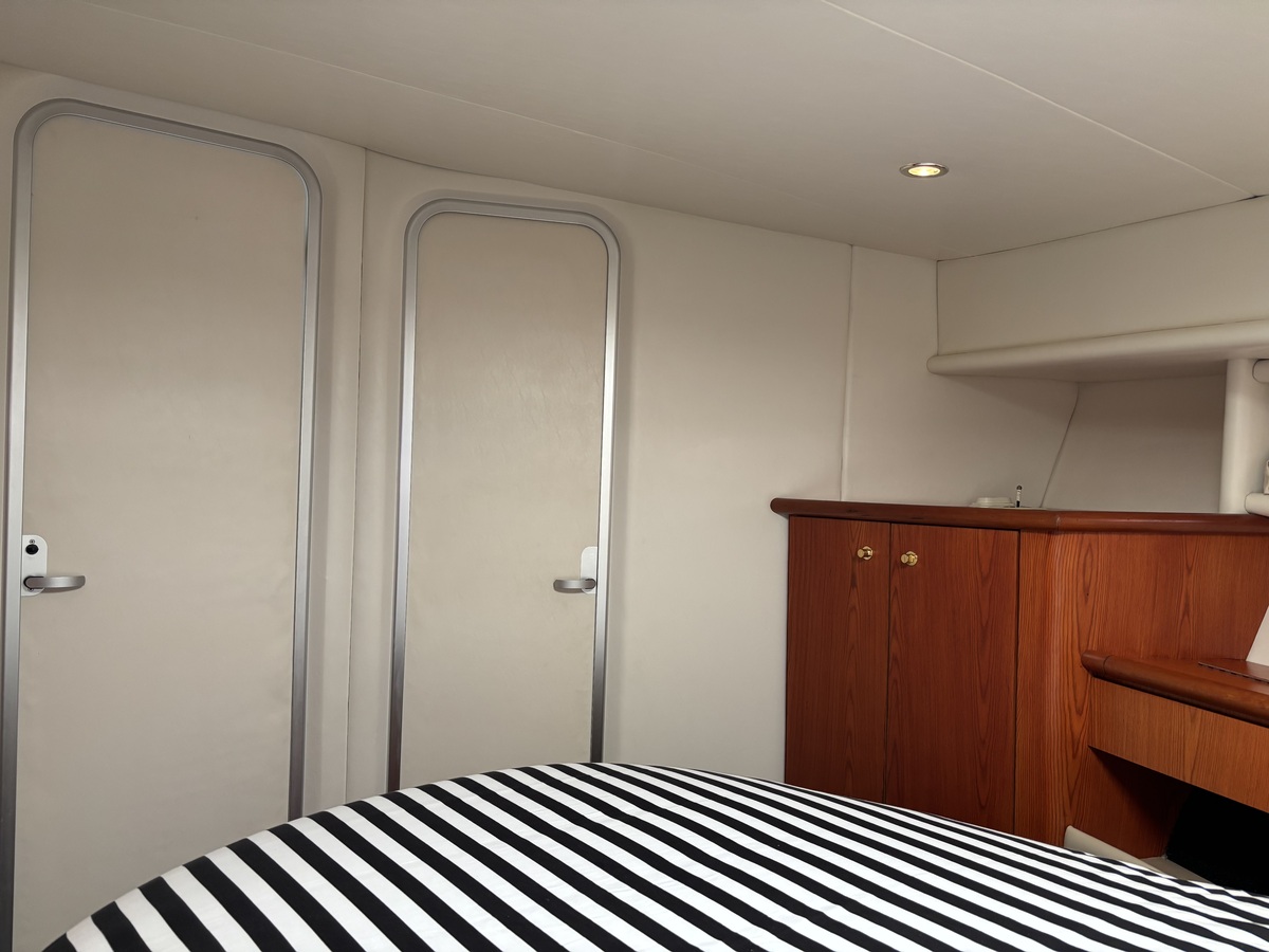 foto: 4 Maxum  4100 SCA 