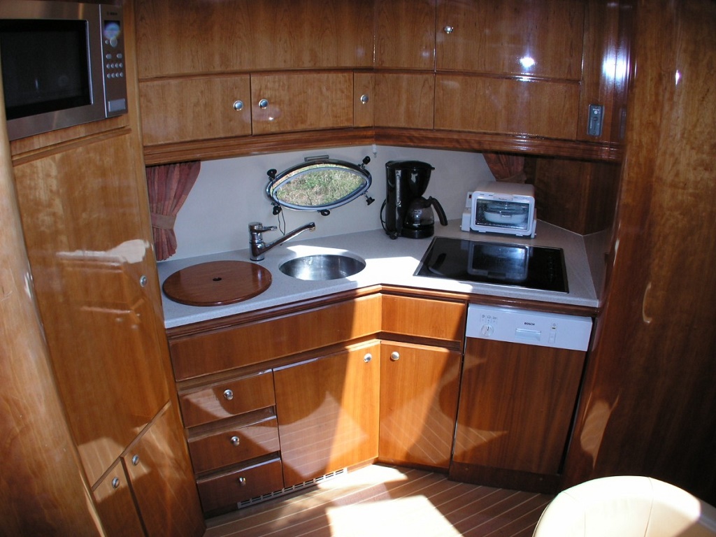 foto: 6 Neptunus 141 AK