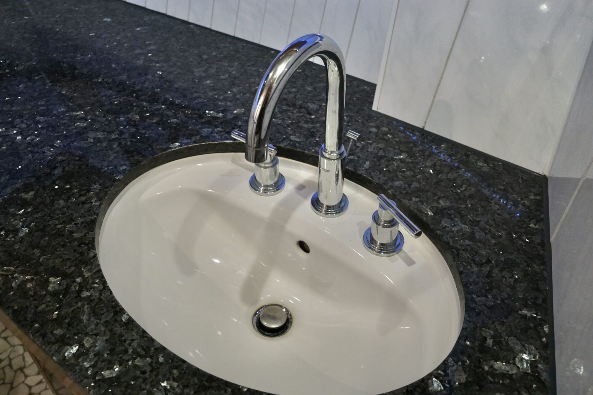 foto: 8 Van der Heijden Van der Heijden 17.00 Dynamic Deluxe VS