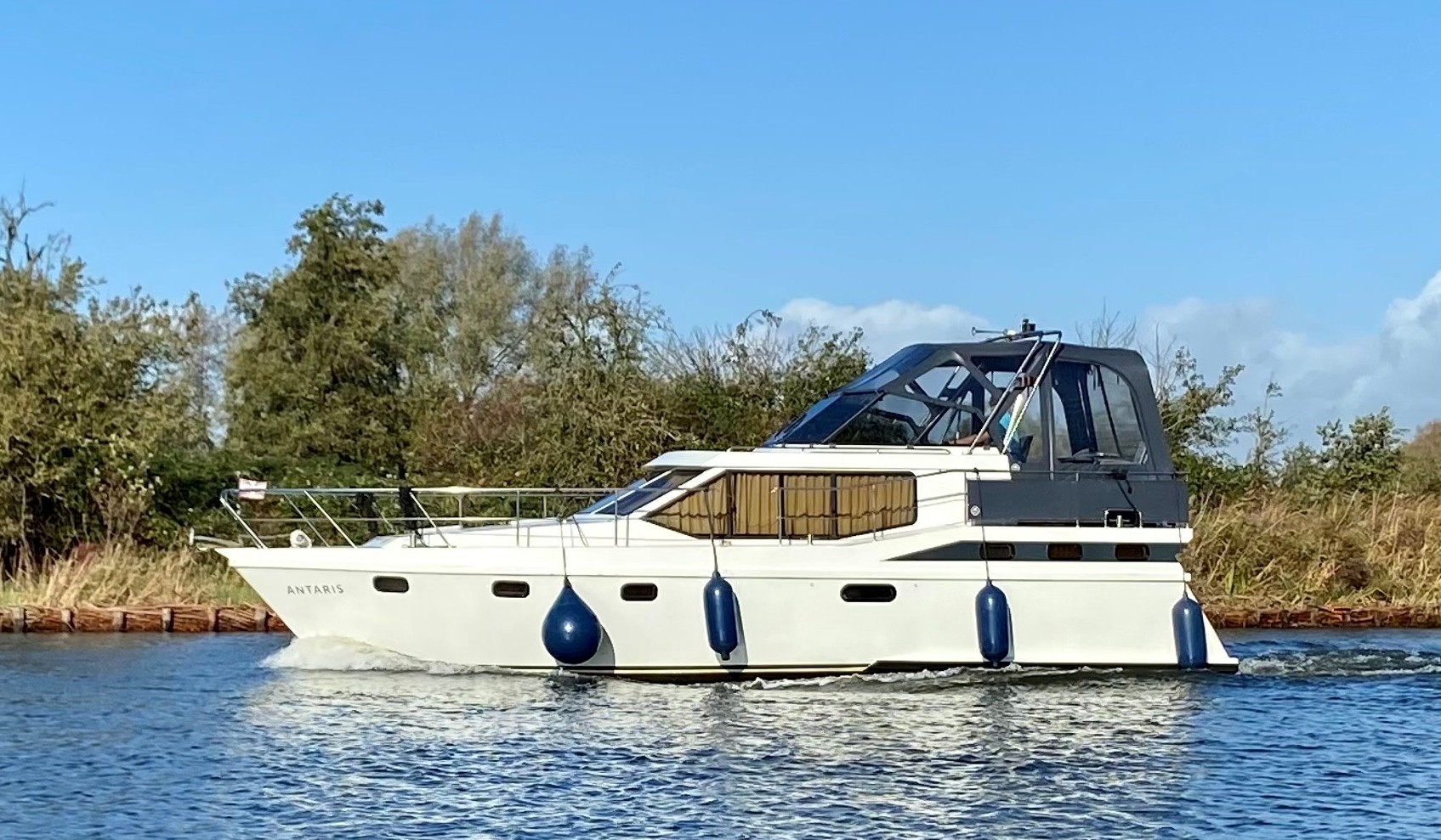 foto: 5 Vri-Jon Vri-Jon Contessa 37 AK Cabrio