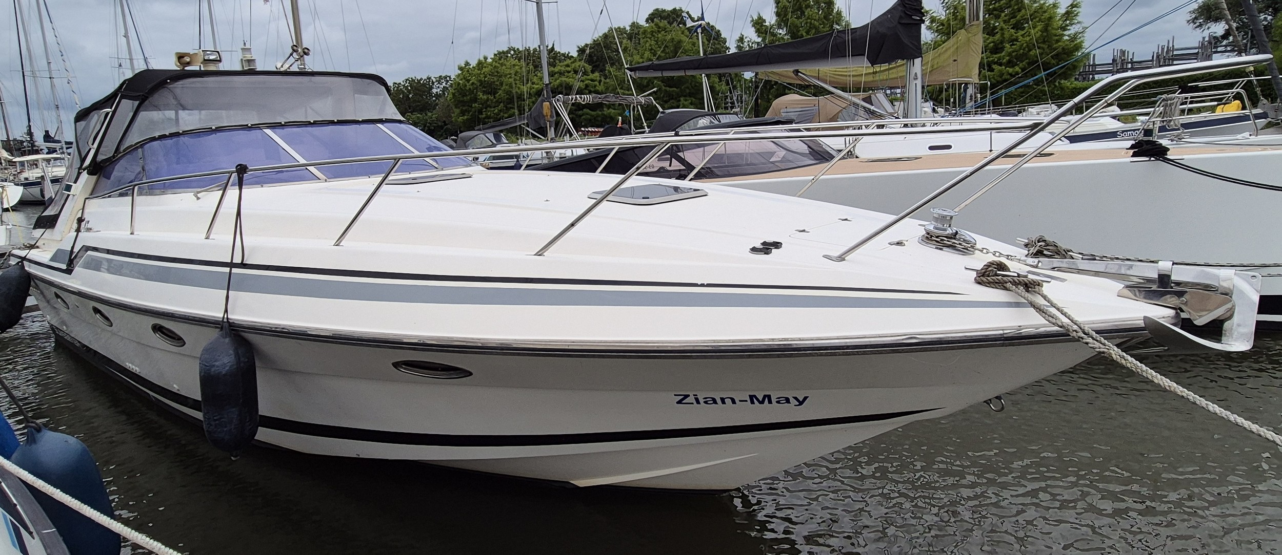 hoofdfoto: 1 Sunseeker 38 Martinique