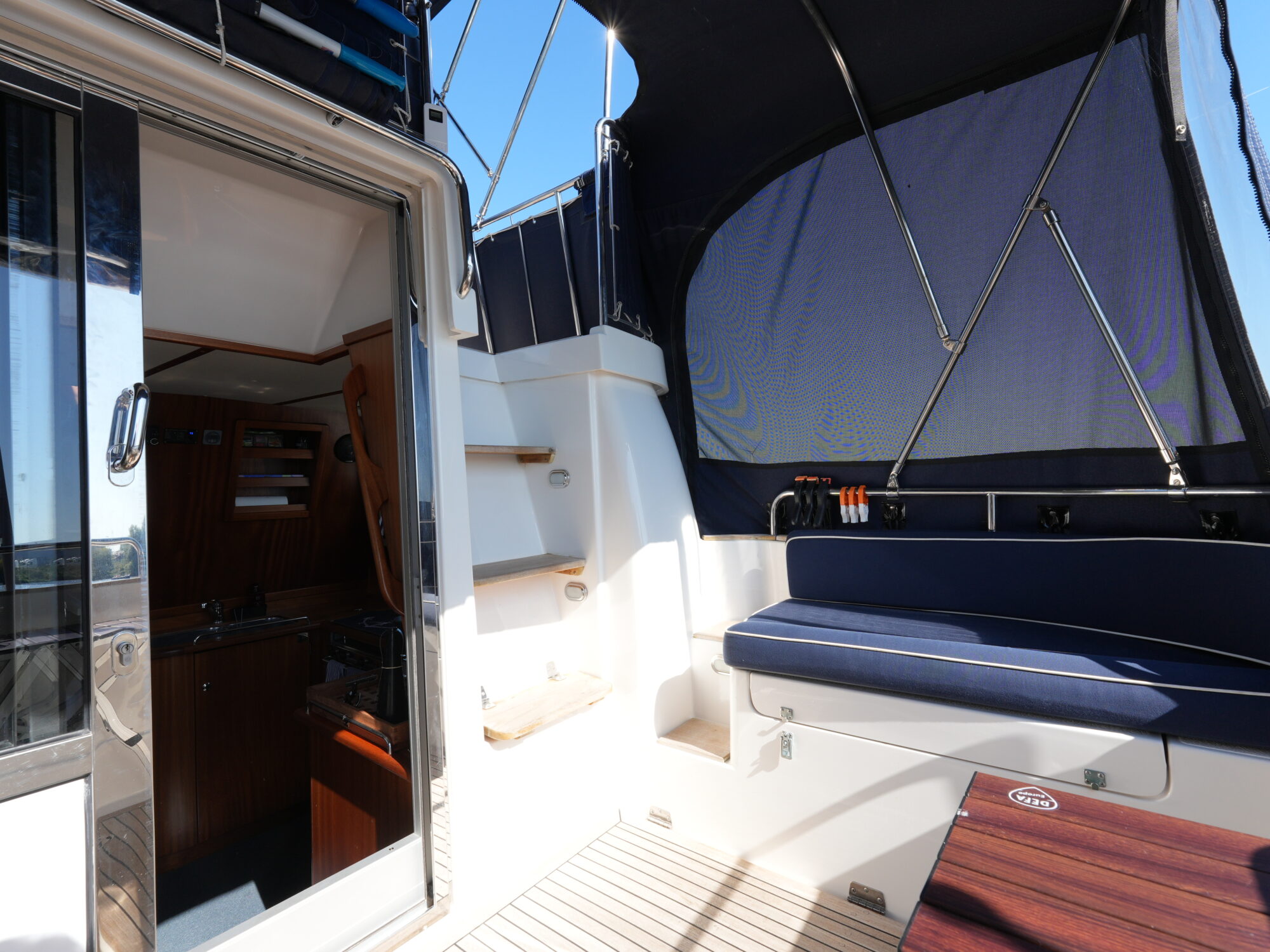 foto: 6 nimbus Nimbus 380 Commander