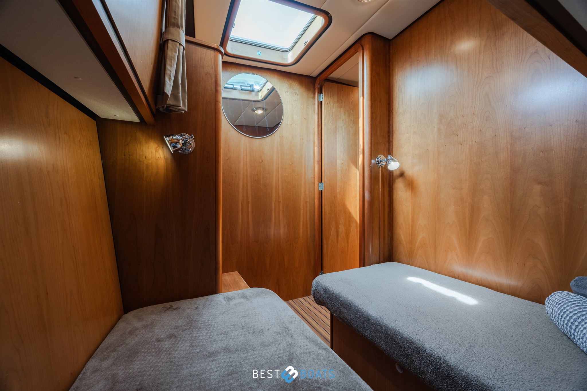 foto: 5 Linssen Grand Sturdy 43.9 AC