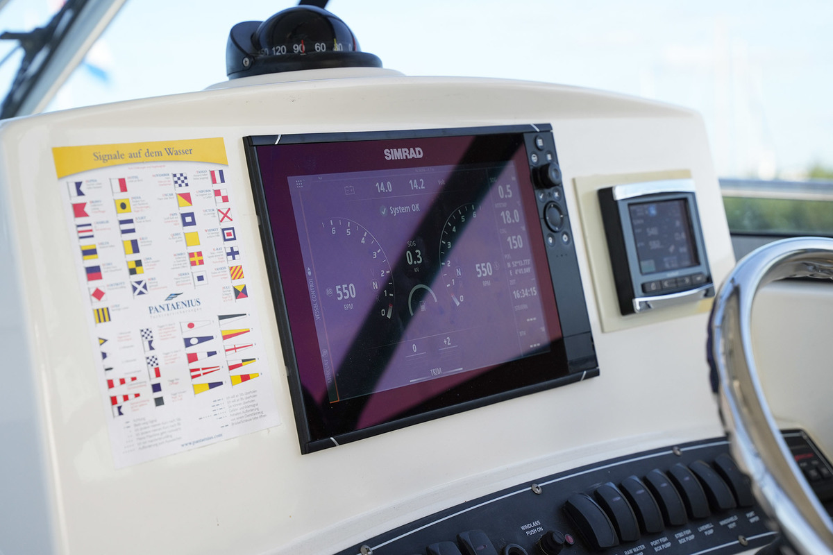 foto: 5 Boston Whaler 285 Conquest