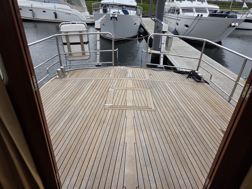 foto: 24 Valk Spiegelkotter 15.50