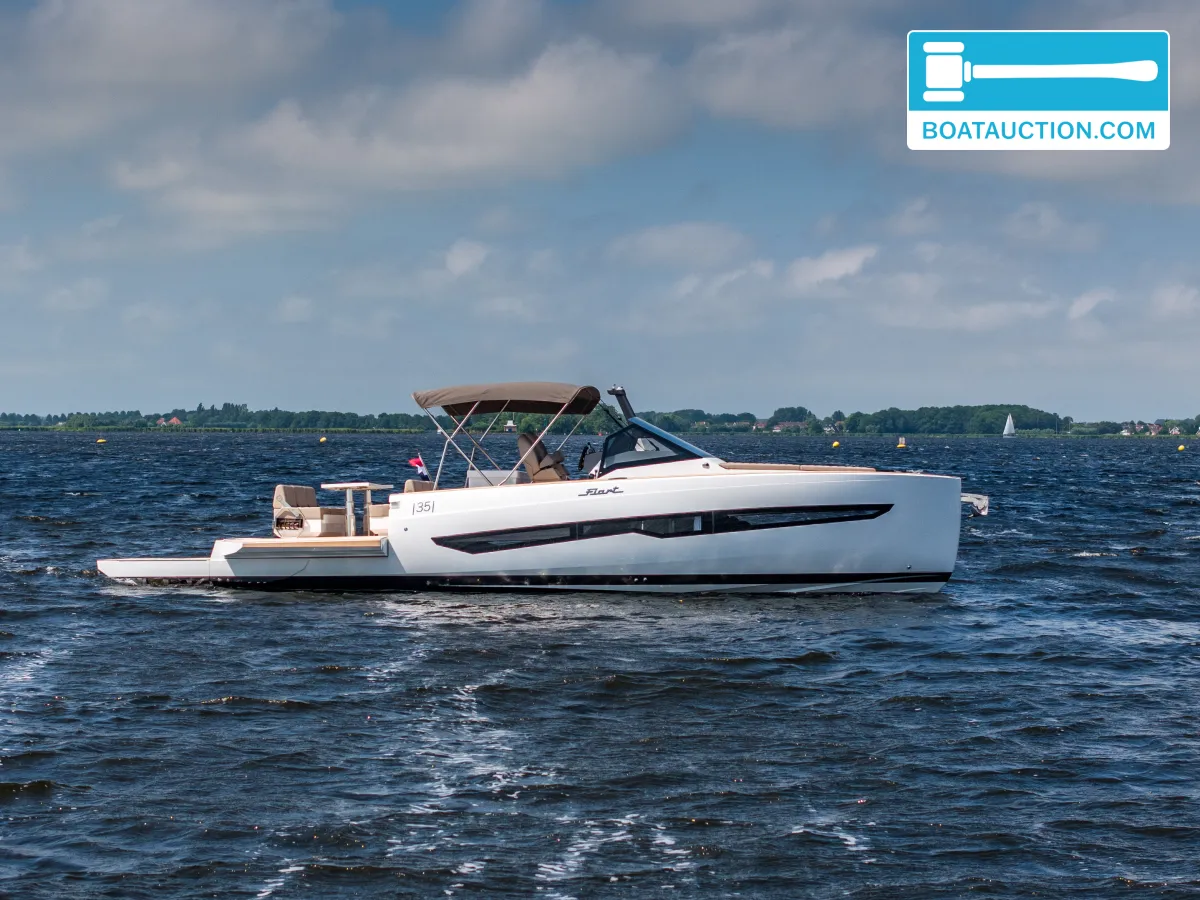 foto: 10 Fiart Seawalker 35