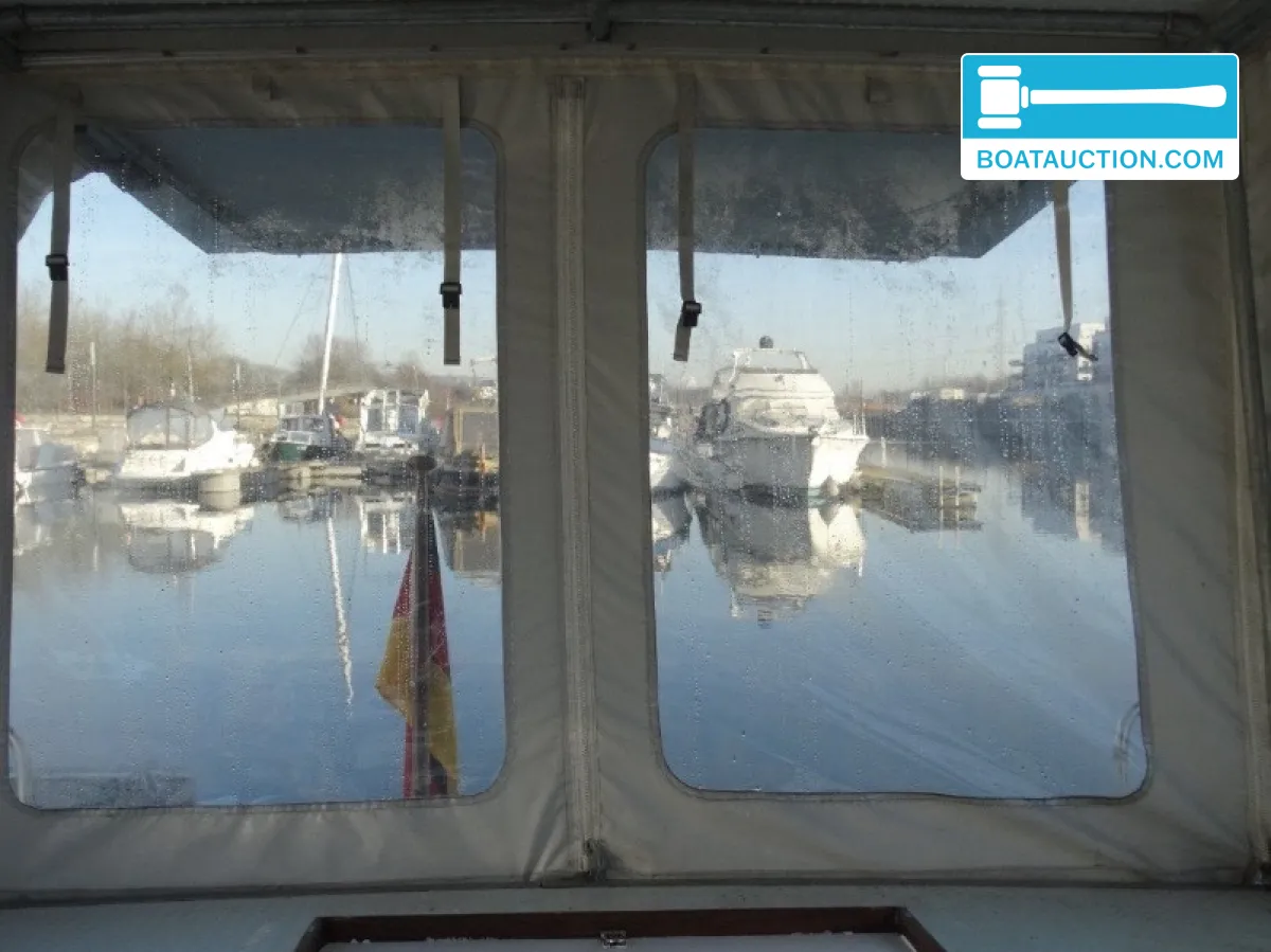 foto: 4 Motorboot 900