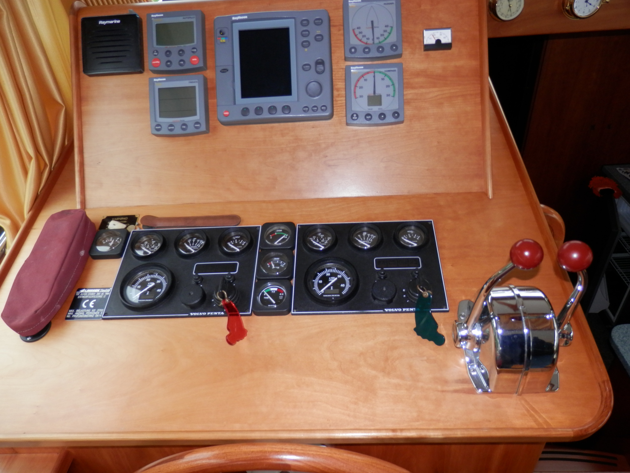 foto: 5 Linssen 380 Dutch Sturdy AC Twin