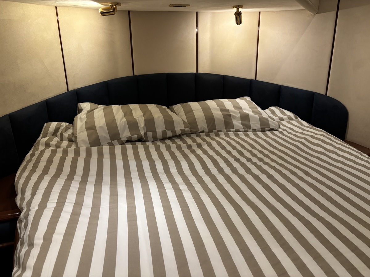 foto: 4 Fairline Squadron 52