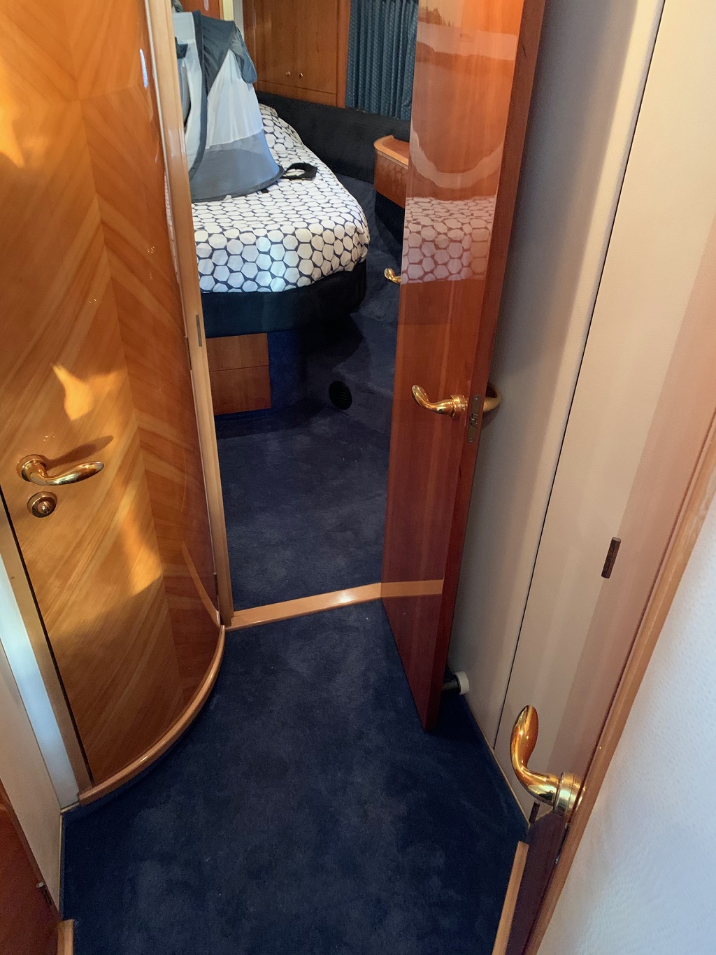 foto: 6 Princess Princess 440 FLY