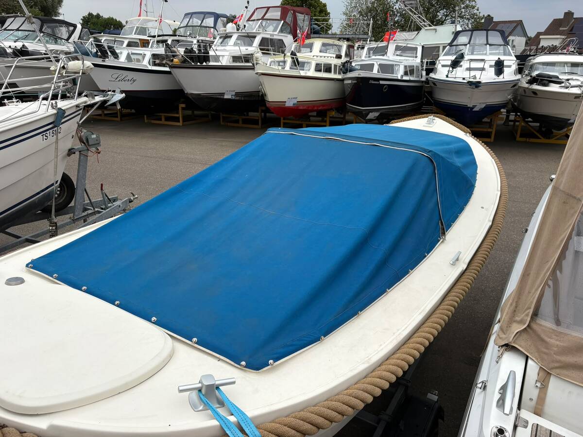 foto: 8 Albatros 21