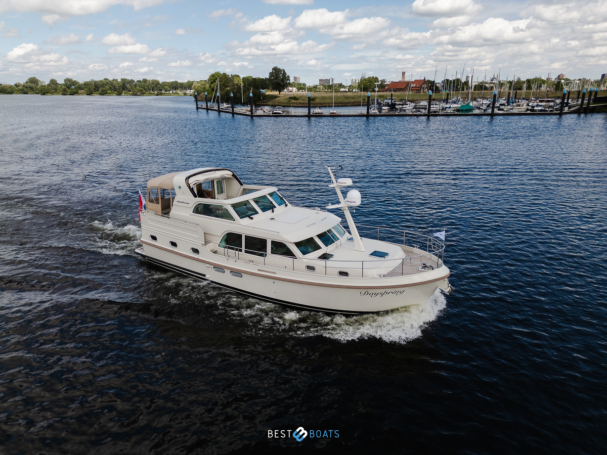 foto: 5 Linssen Grand Sturdy 450 AC Variotop