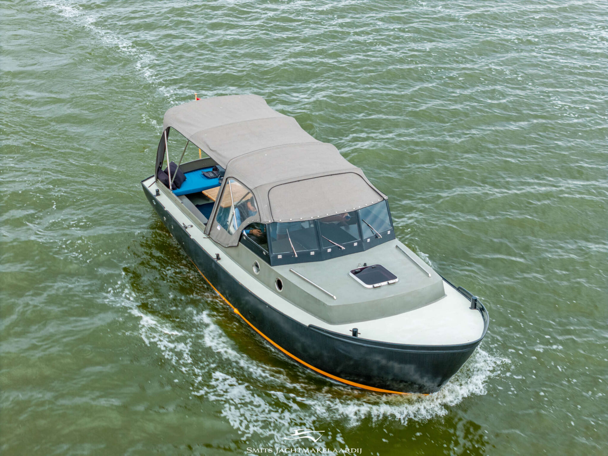 foto: 6 Matez Matez 8.20 OK Cabrio