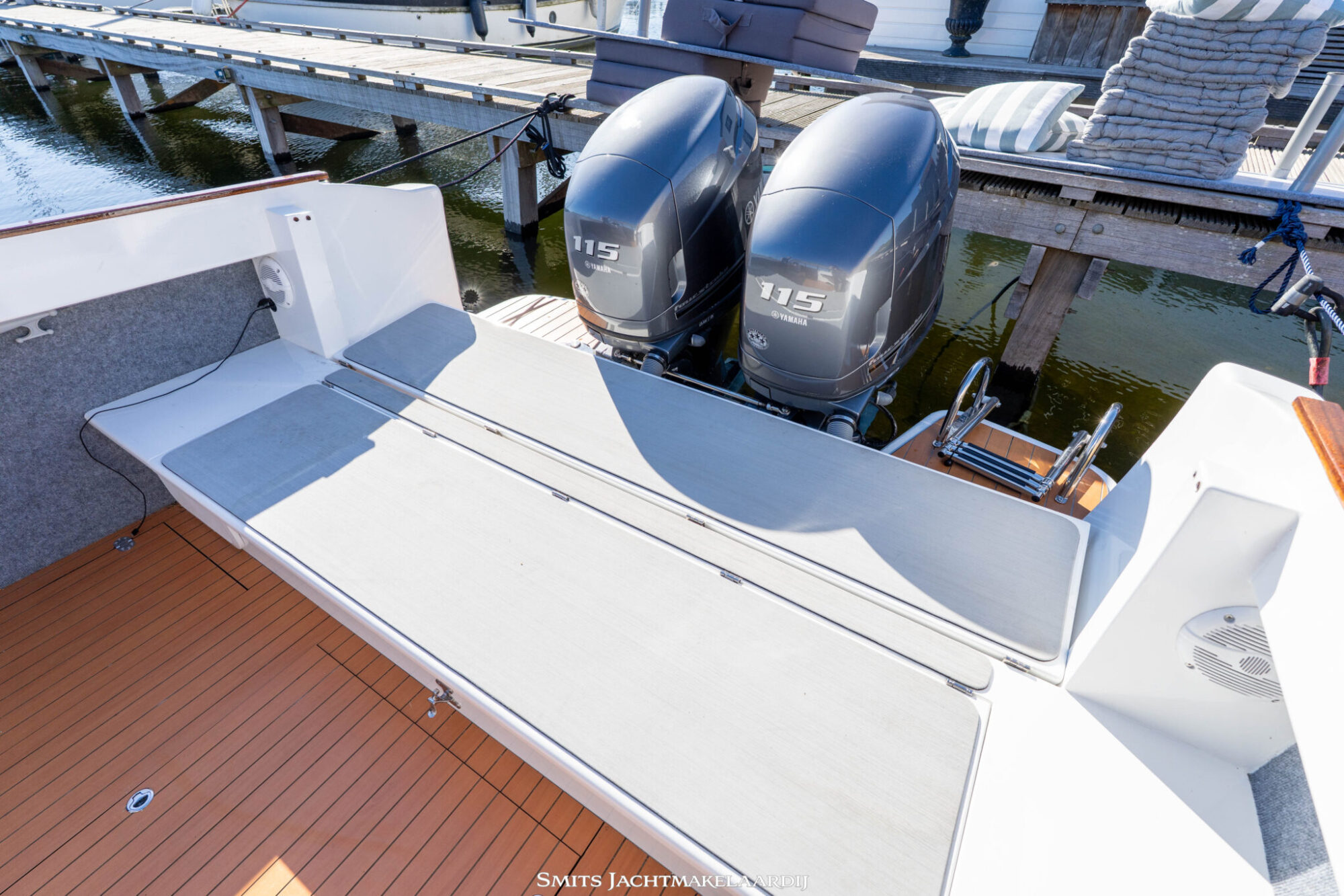 foto: 5 Bertram Bertram 25