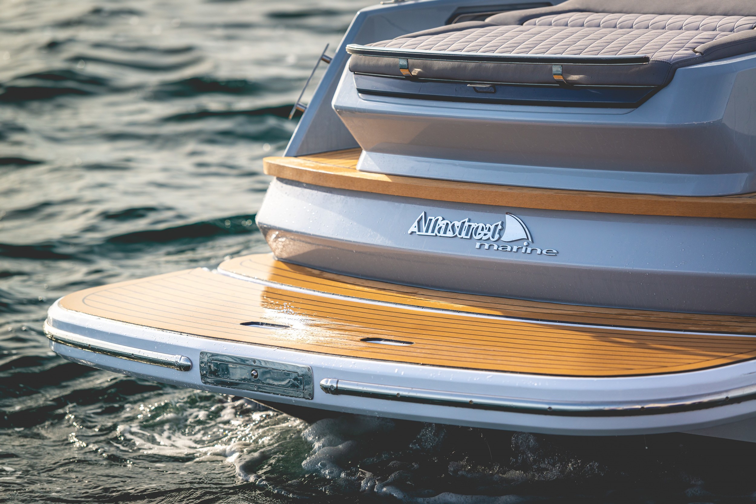 foto: 5 Alfastreet Marine 23 Cabin Evolution Electric