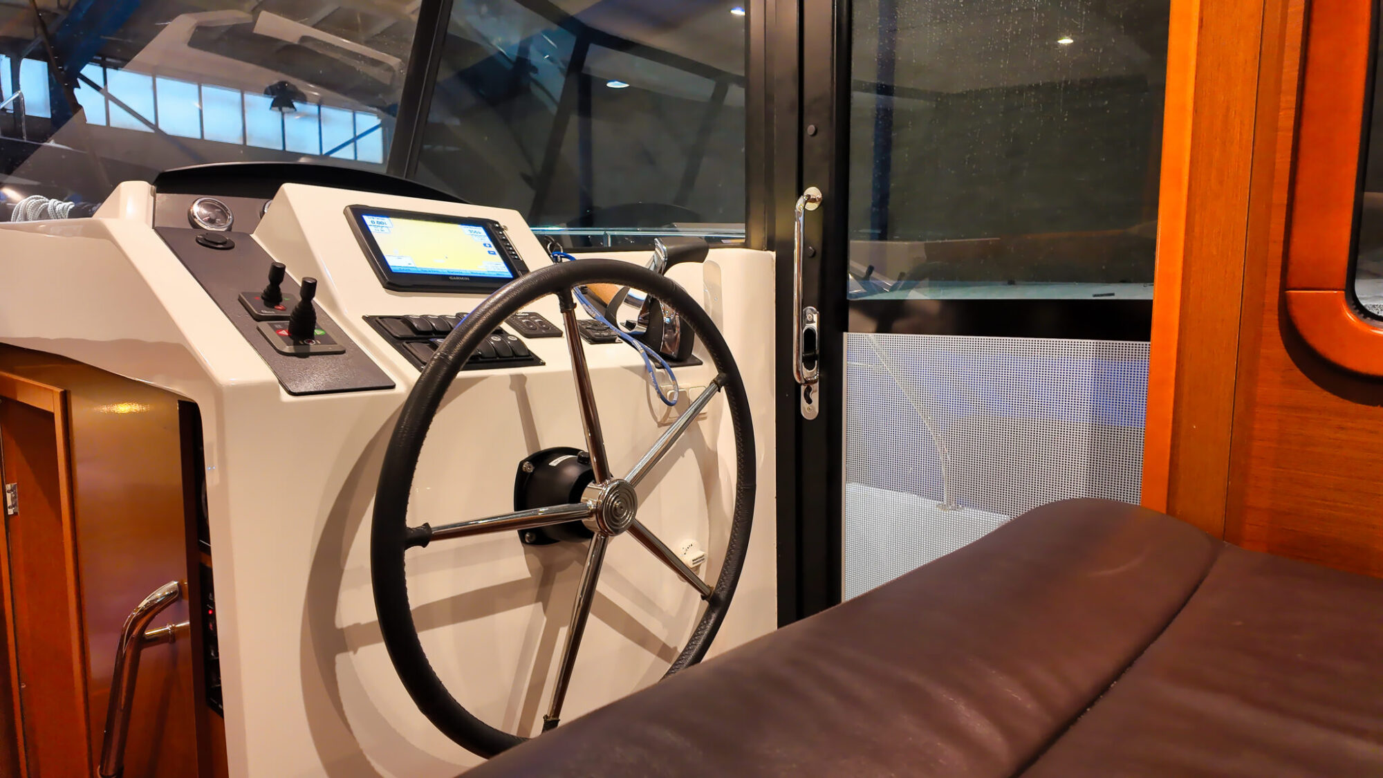 foto: 5 Beneteau Beneteau Swift Trawler 34 Flybridge