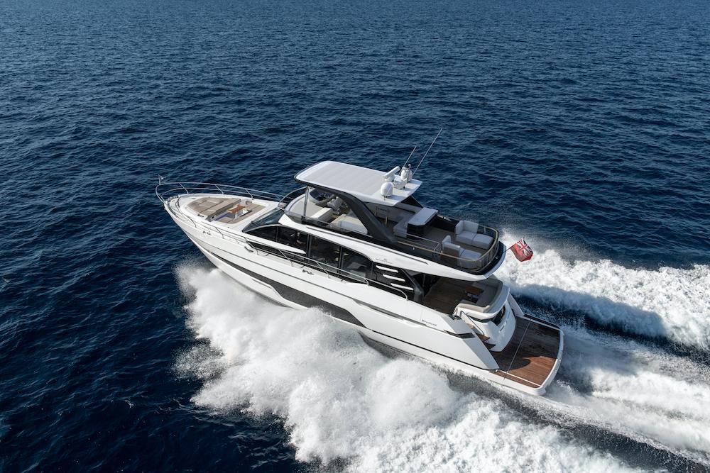 foto: 5 Fairline Squadron 68