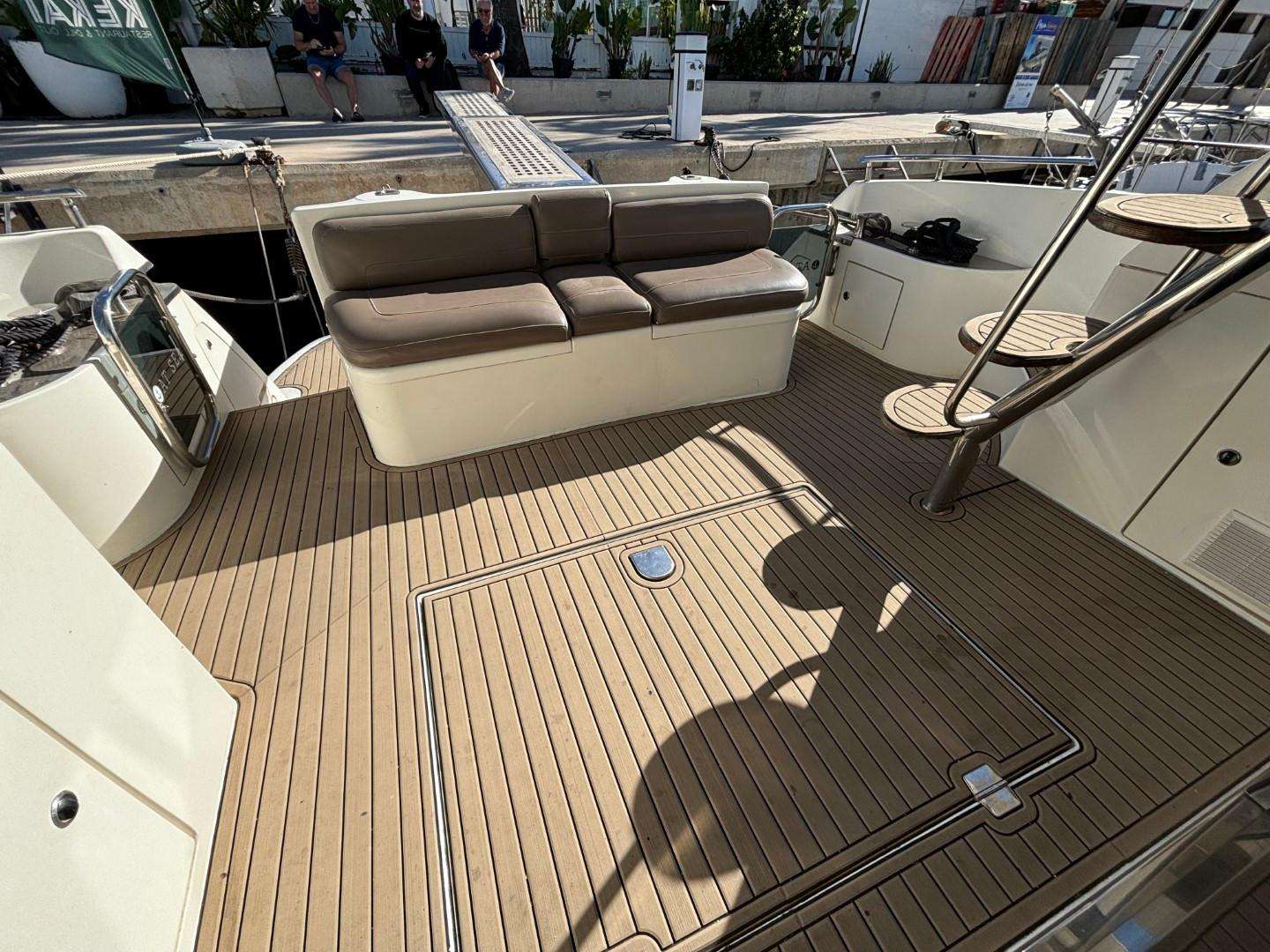 foto: 4 Azimut 52