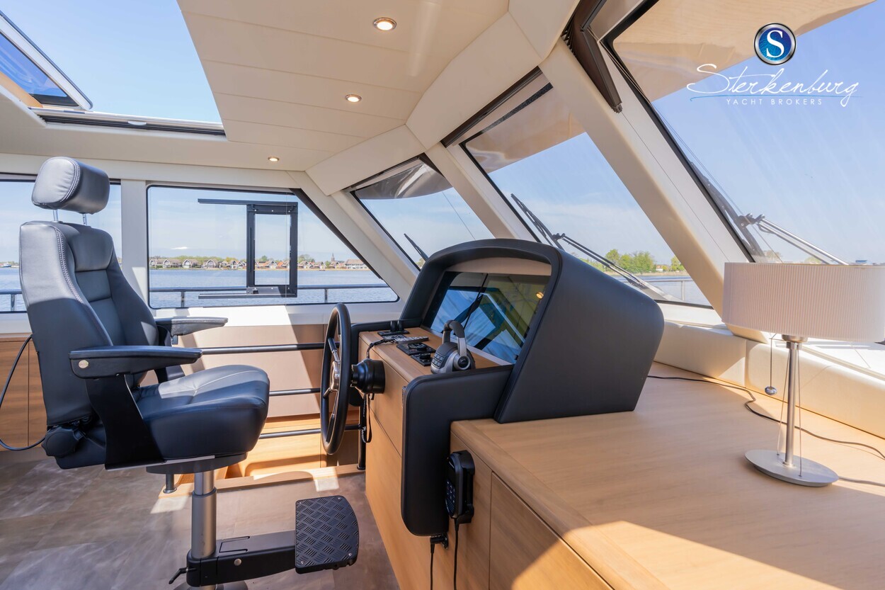 foto: 9 Holterman Commander 54