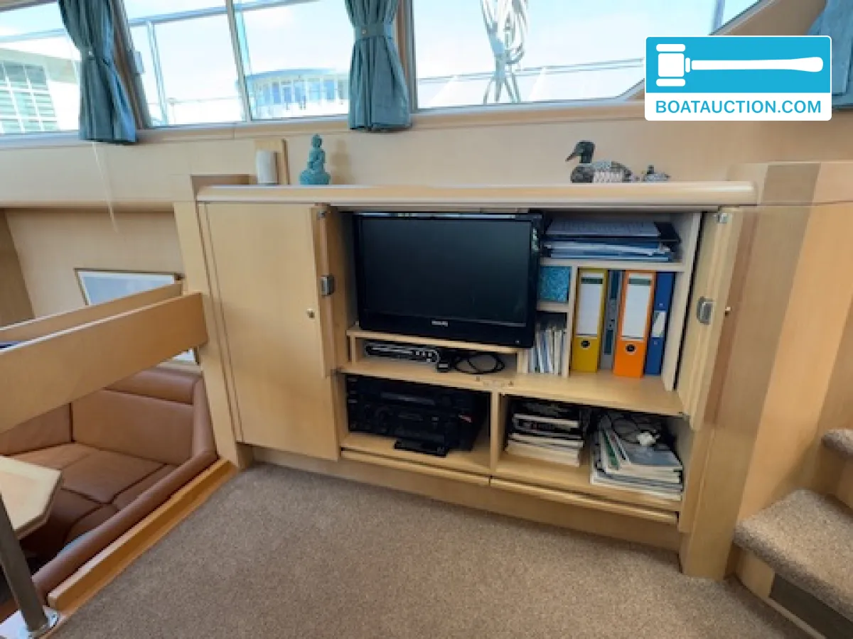 foto: 15 De Vries Lentsch 14.80 pilothouse