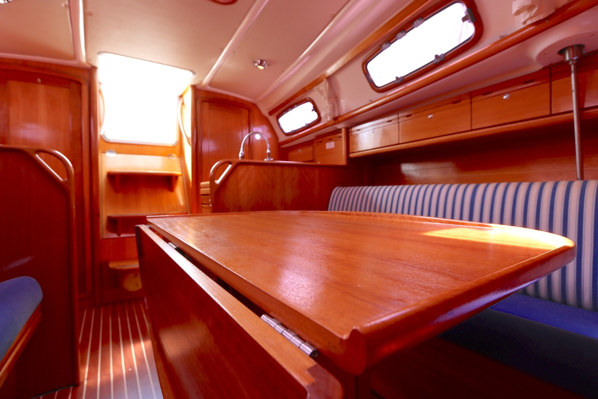 foto: 6 Bavaria  30 Cruiser