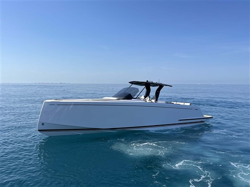 foto: 6 Pardo Yachts 38