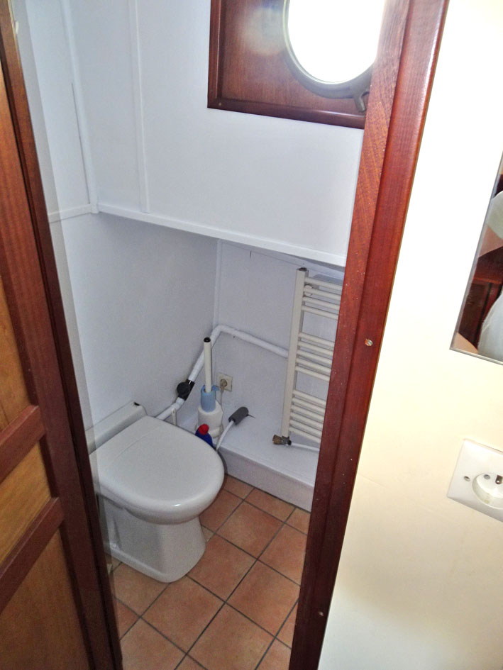 foto: 5 Katwijker 26.13 Varend Woonschip met CBB