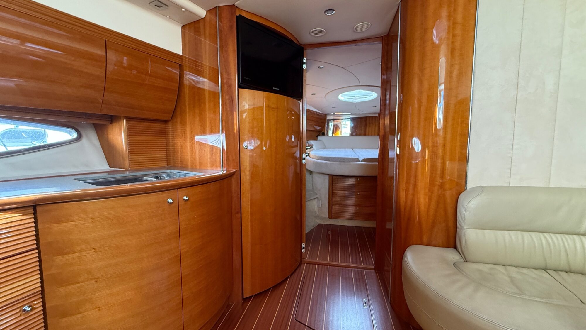 foto: 9 Azimut Azimut Gobbi Atlantis 47