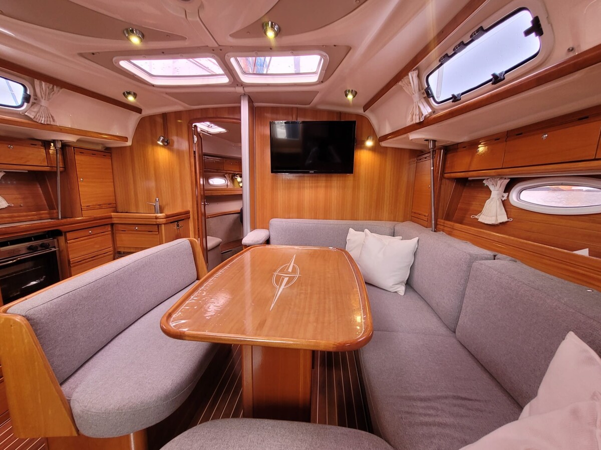 foto: 6 Bavaria 42-3 Custom Line