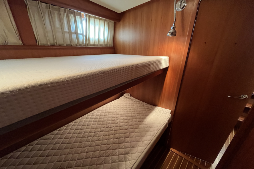 foto: 4 Linssen Grand Sturdy 470 AC MK II