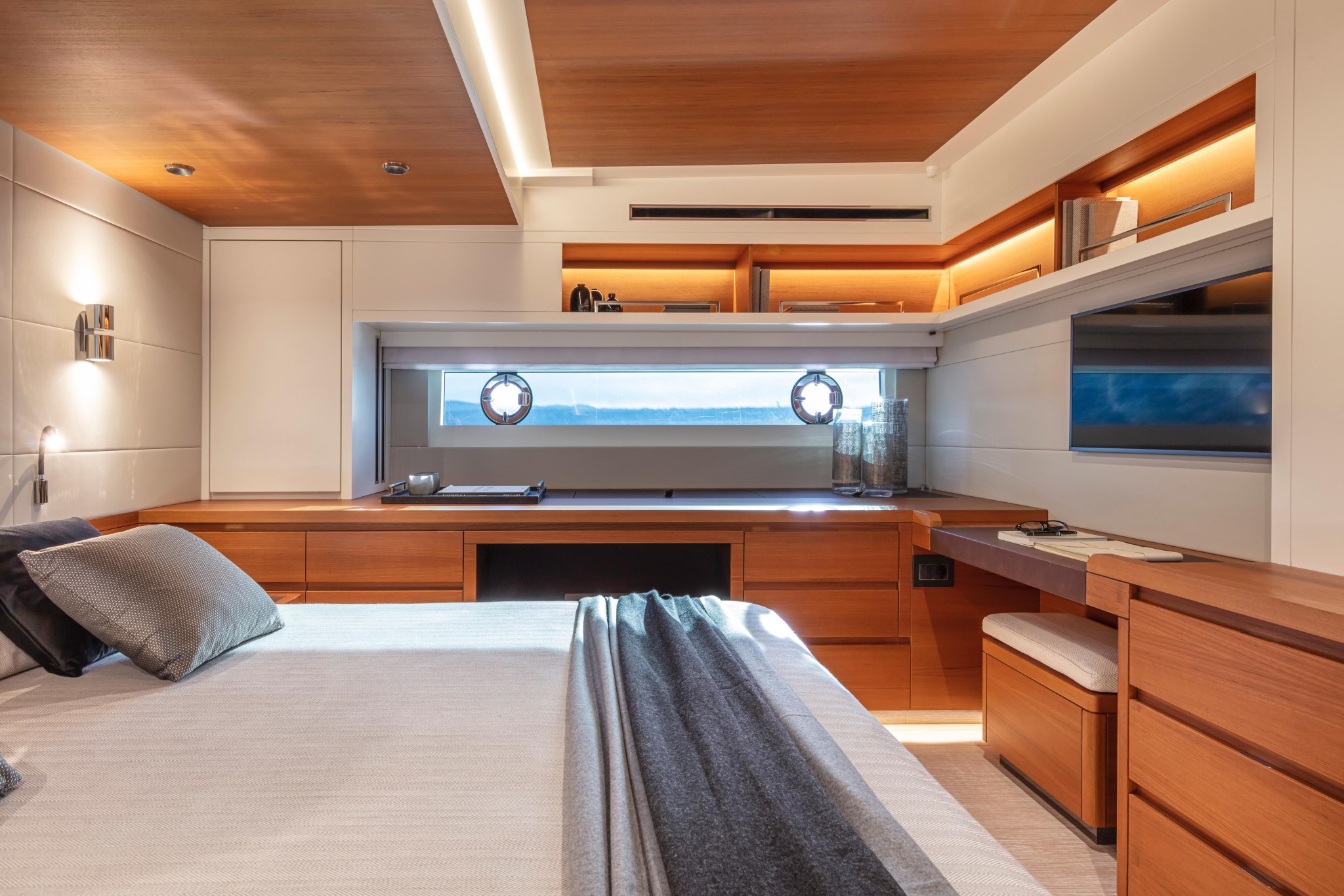 foto: 5 Pardo Yachts E60