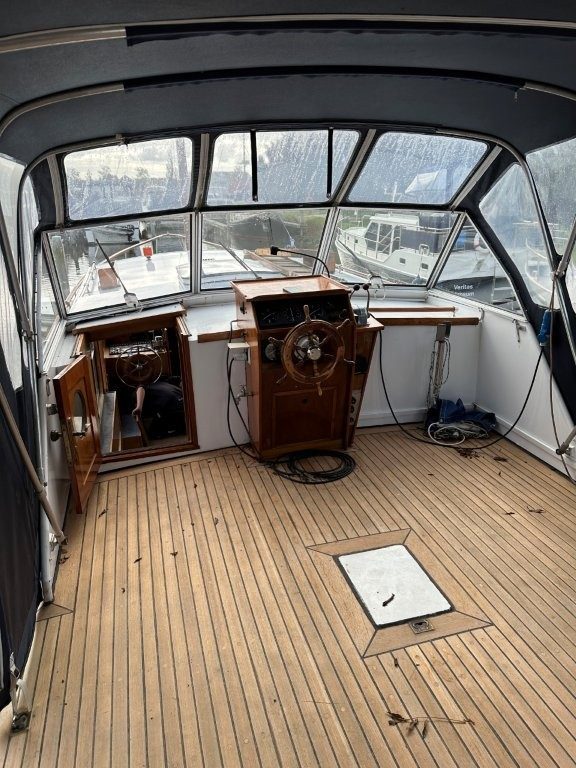 foto: 5 De Ruiterkruiser 1370 AK