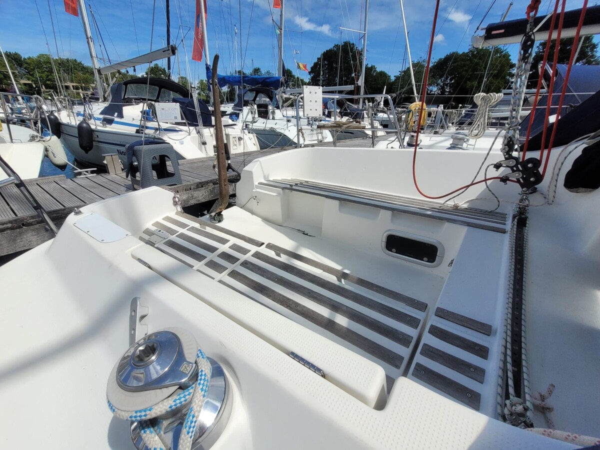 foto: 8 Beneteau First 310
