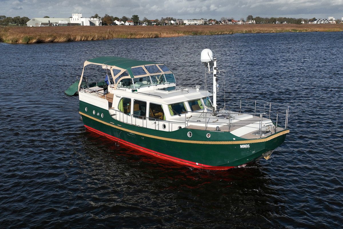 foto: 5 Linssen Dutch Sturdy 380 AC