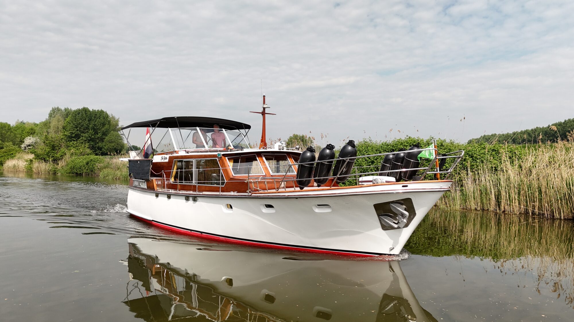 foto: 15 Lowland Lowland Rondspant Kruiser 13.00 AK Cabrio