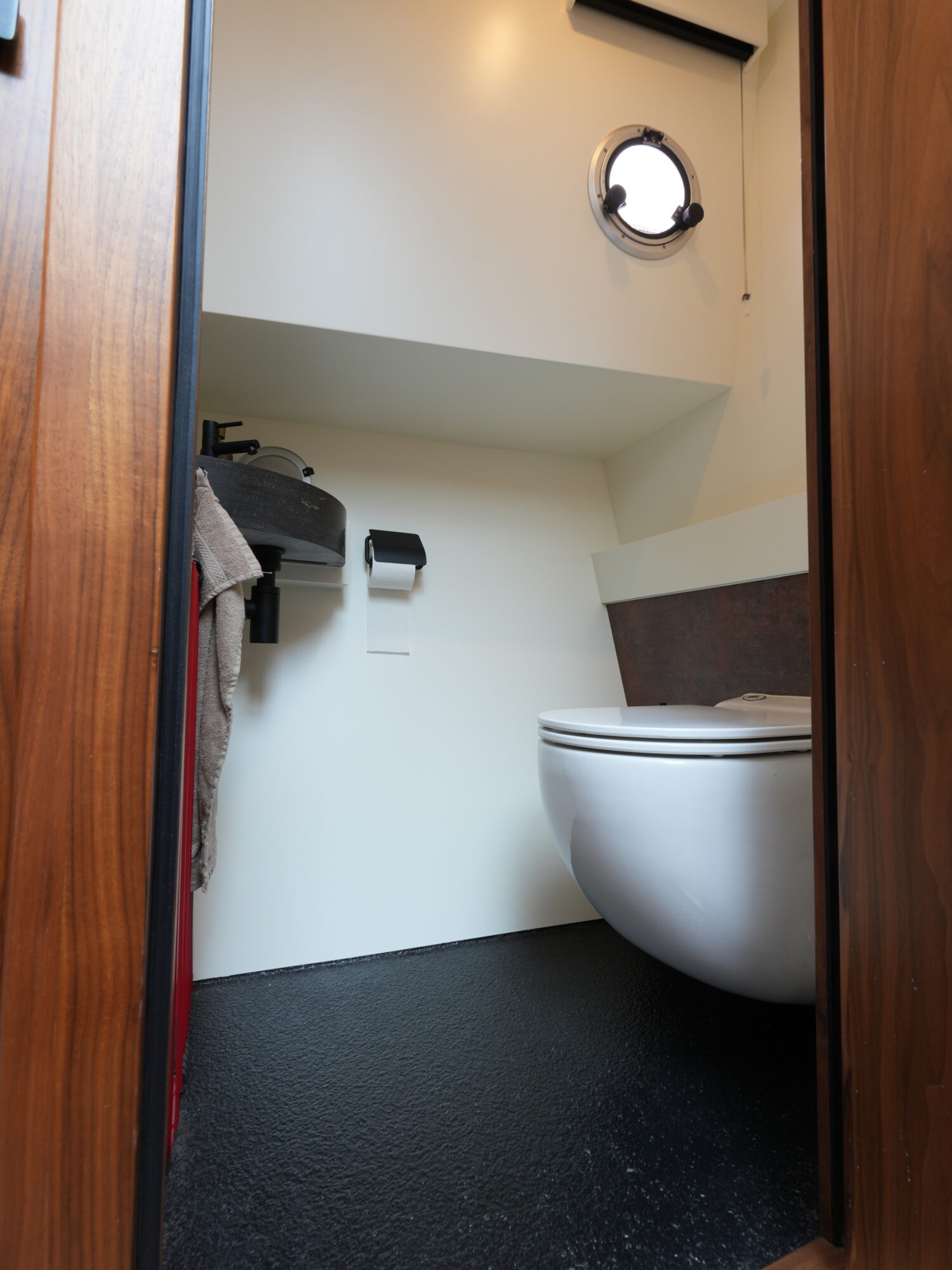 foto: 13 Van den Hoven Van den Hoven Executive 15.00 MK II