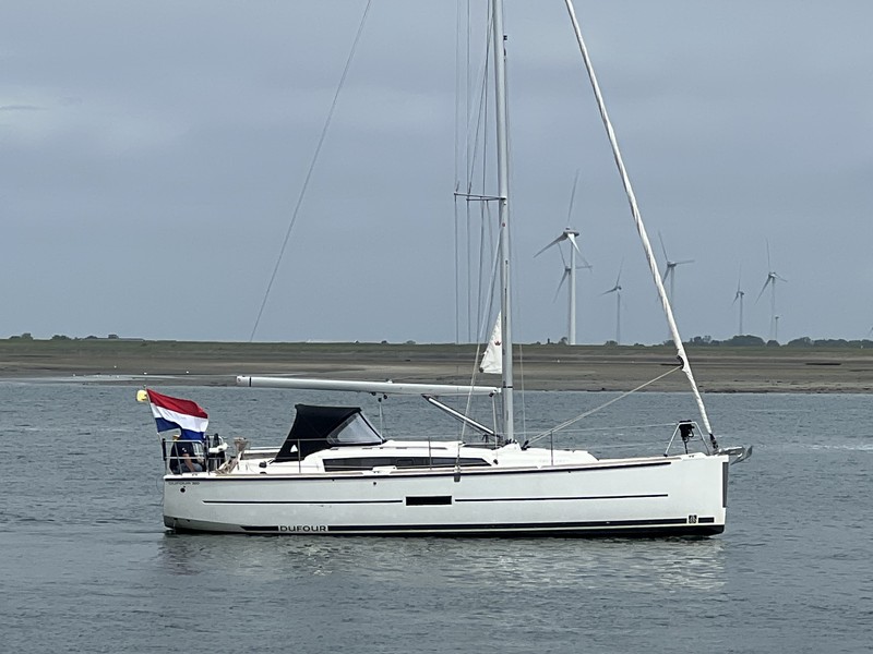 foto: 5 Dufour 360 GL