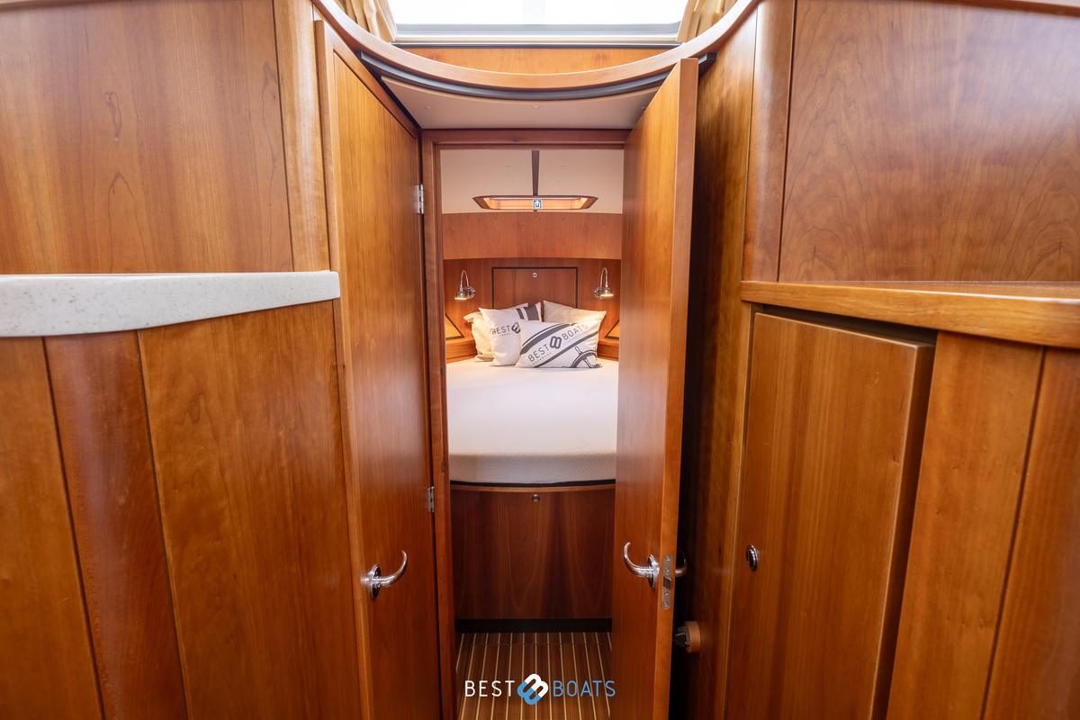 foto: 8 Linssen Grand Sturdy 34.9 AC