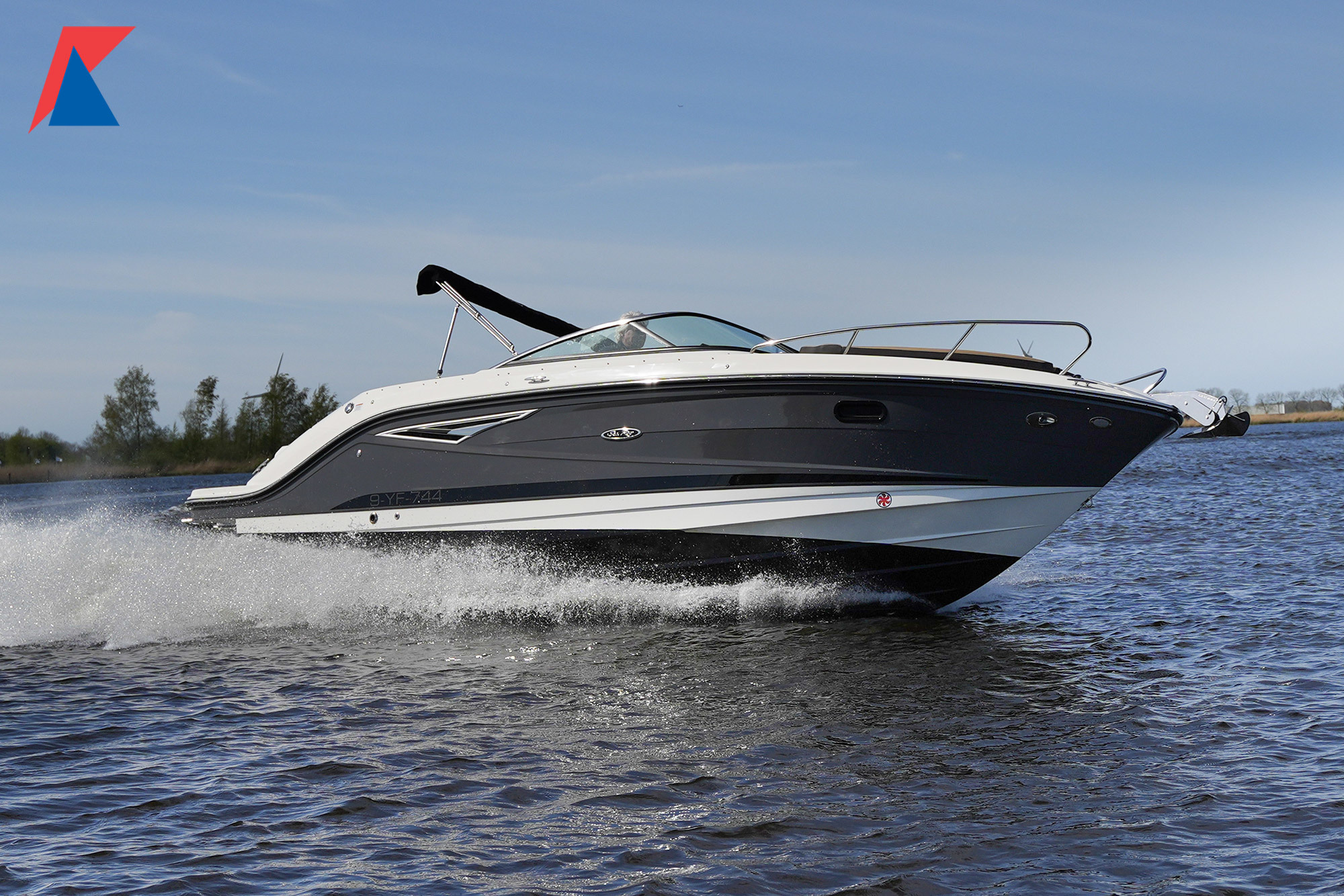 Sea Ray Sun Sport 250