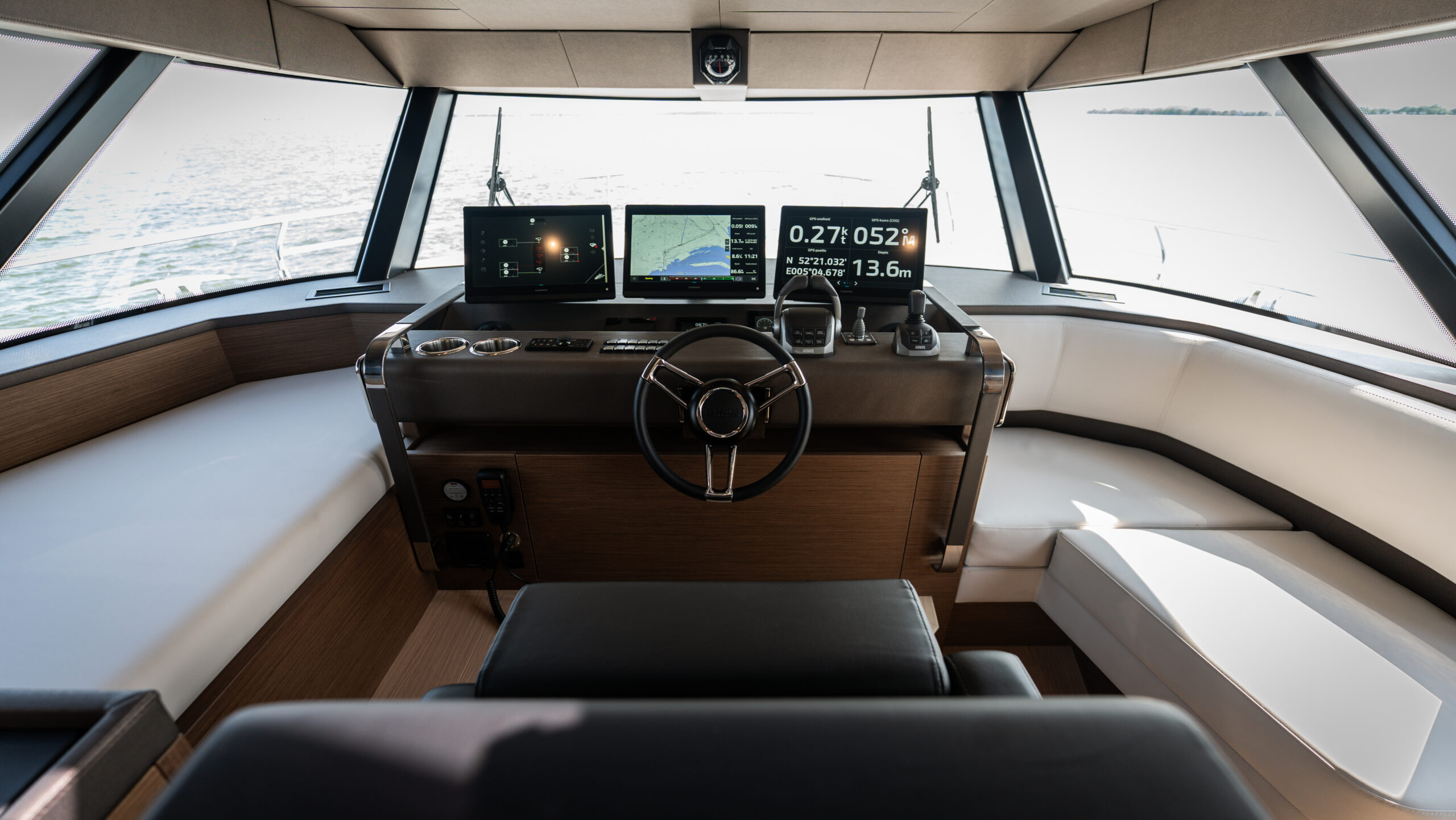 foto: 11 Prestige X70